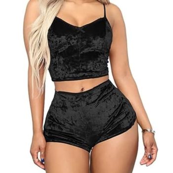 Set pijama sexy din catifea, maiou si pantaloni scurti negru