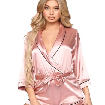Pijama stil halat roz - Colecția "Hot Night"
